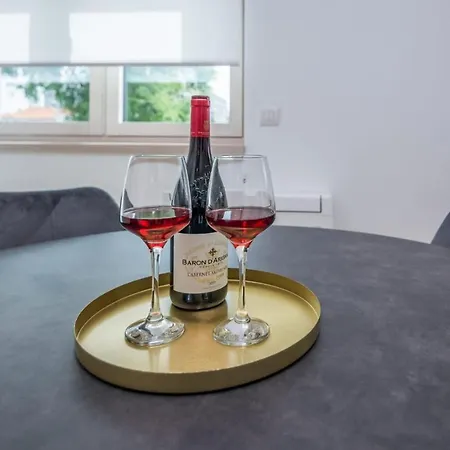 Exclusive Anamarino Apartman Zára